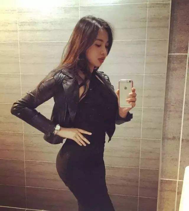 超神合击之烈焰纹章手游下载